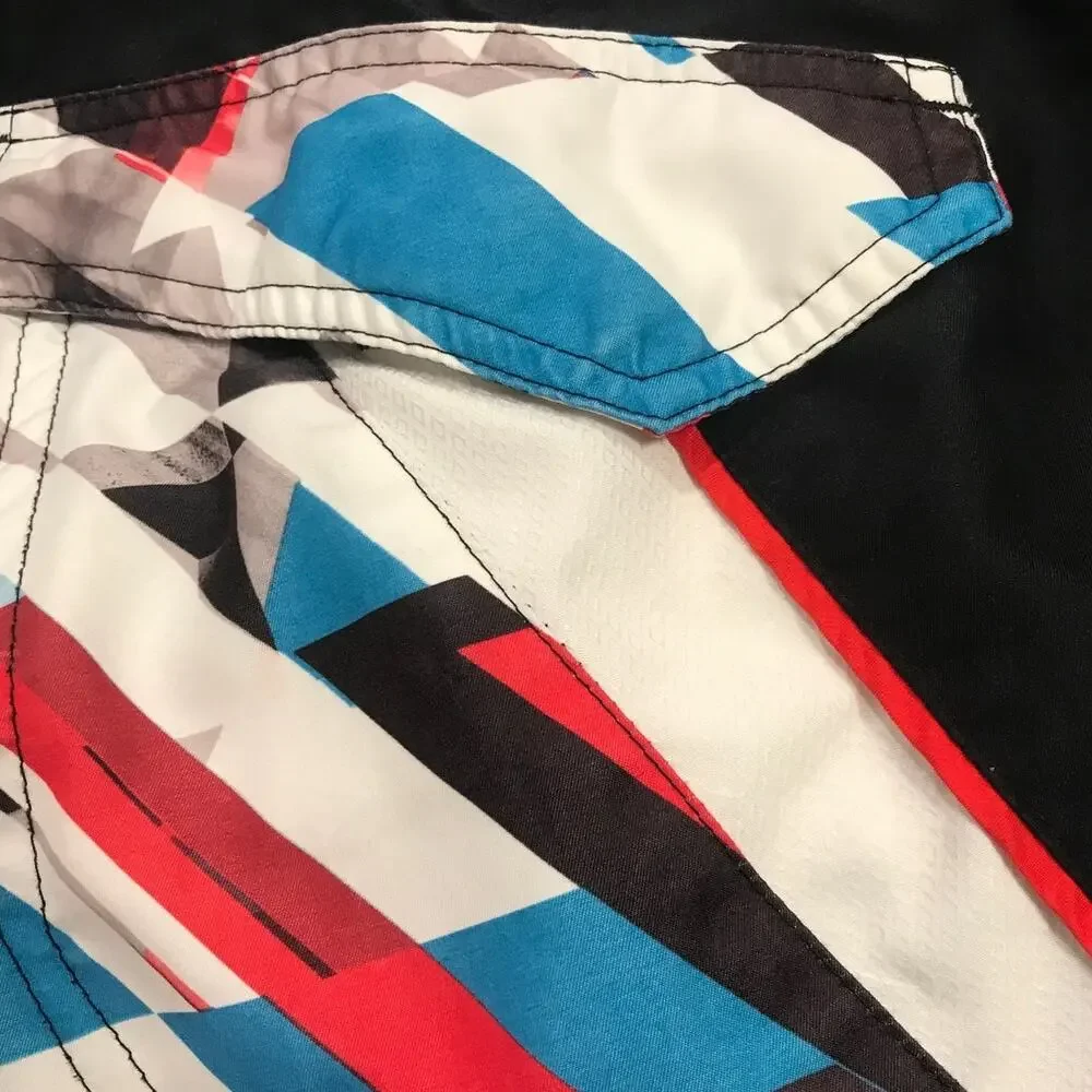 ZeroXposur Geometric Striped Boys Swin Trunks L
